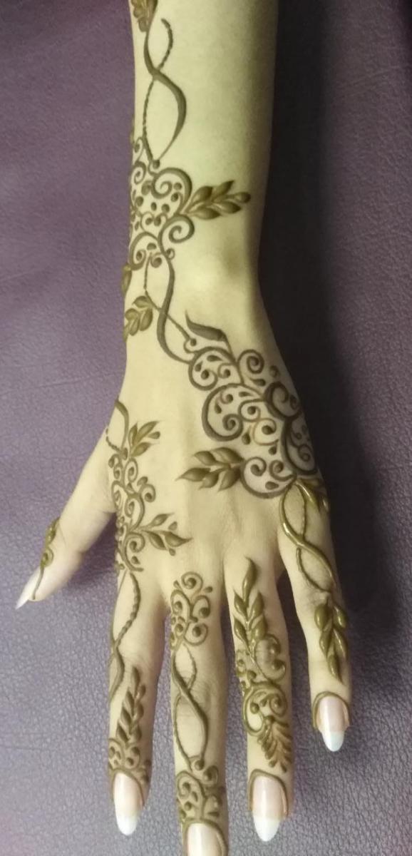 henna4