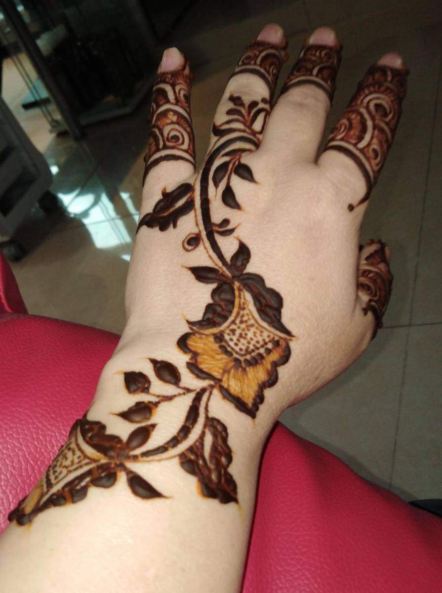 henna8